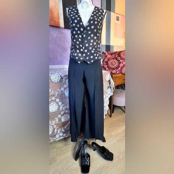 WHOLE OUTFIT Tina Hagen Black Wide Leg Pantsuit W/Vest Sandals and fabric Clip